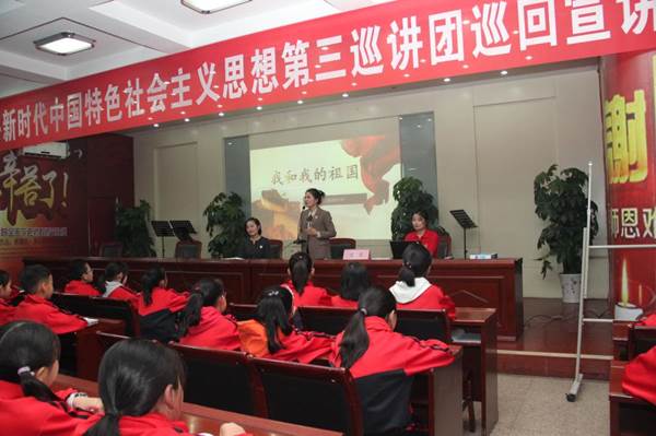 http://news.sxufe.edu.cn/__local/6/C4/A1/19FA6C996985C9D4CBCDD94A2A2_C414C260_17773.jpg